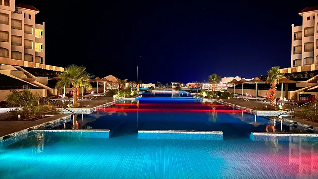 الفندق زانادو - مكادي باي